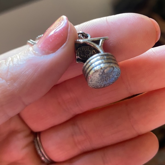 Danecraft sterling wishing well charm necklace - Picture 4 of 4